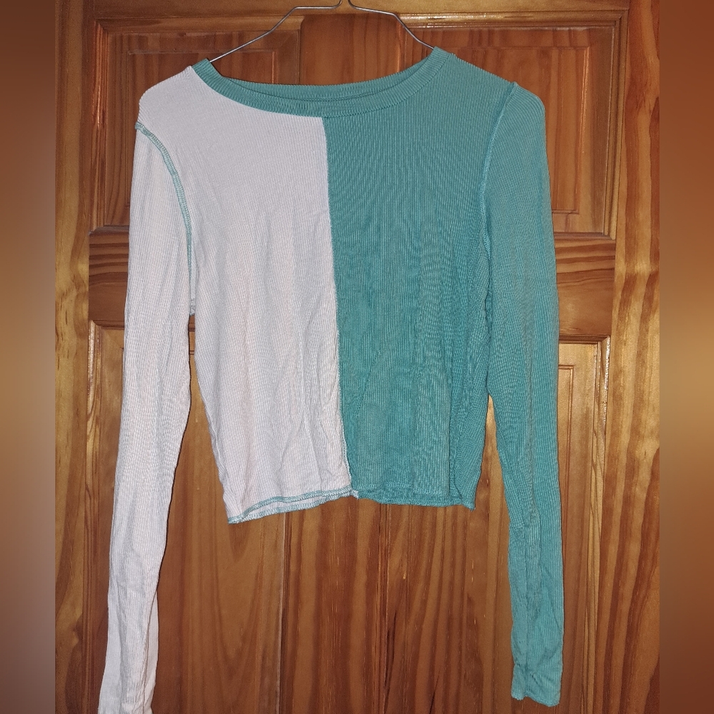 Wild Fable, Size M, White and Green
